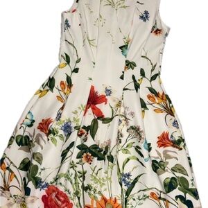 Gabby Skye White Floral Dress